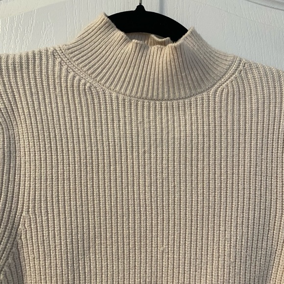 Zara cream sweater - Picture 3 of 5